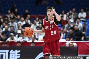 媒体人:支持李悦洲“美高不如CBA”言论 像林葳直接打NCAA也可以